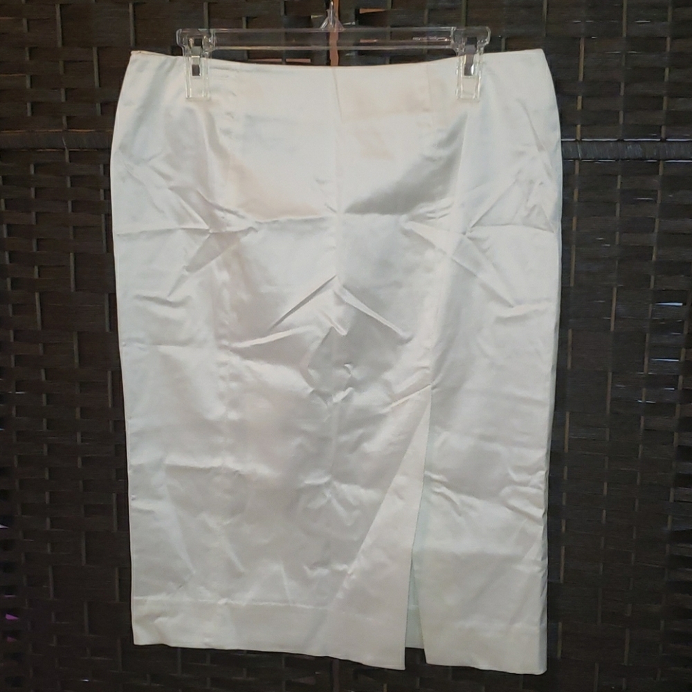 Woman's skirt